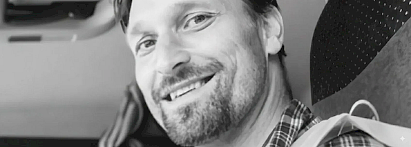 Berufskraftfahrer in Zugmaschine im nationalen und internationalen Fernverkehr